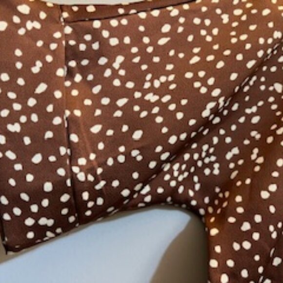 She & Sky Kimono Sleeve Satin Top, Size Large, NEW - Picture 4 of 7